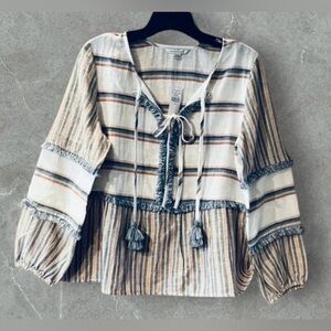 NWT American Eagle Outfitters Linen Blend Peasant Top